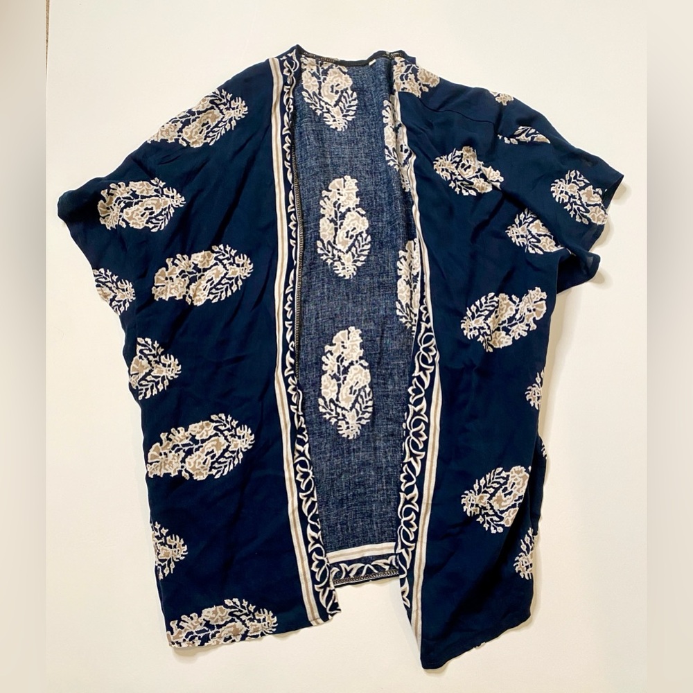 Stylish Blue Kimono with Cream Embroidery size small